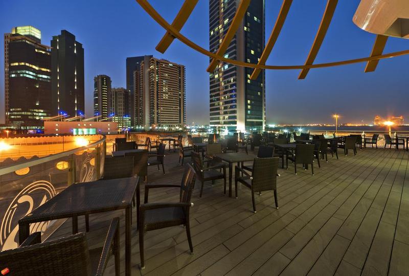 Magnum Hotel&Suites West Bay Doha Exterior foto